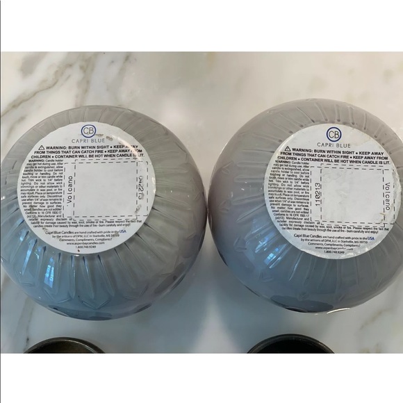 CAPRI BLUE VOLCANO 2 SCENTED CANDLES  IN JAR NEW - Picture 11 of 12